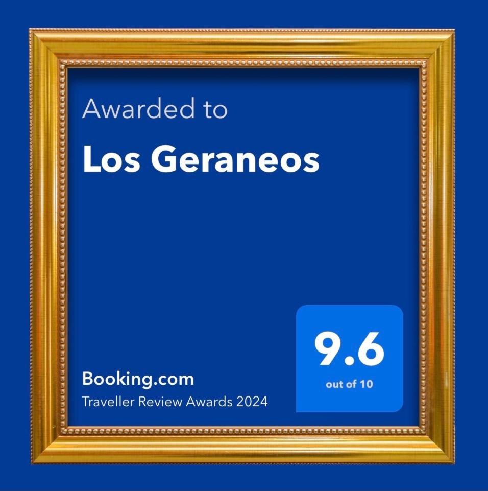 Los Geraneos Águilas Екстериор снимка